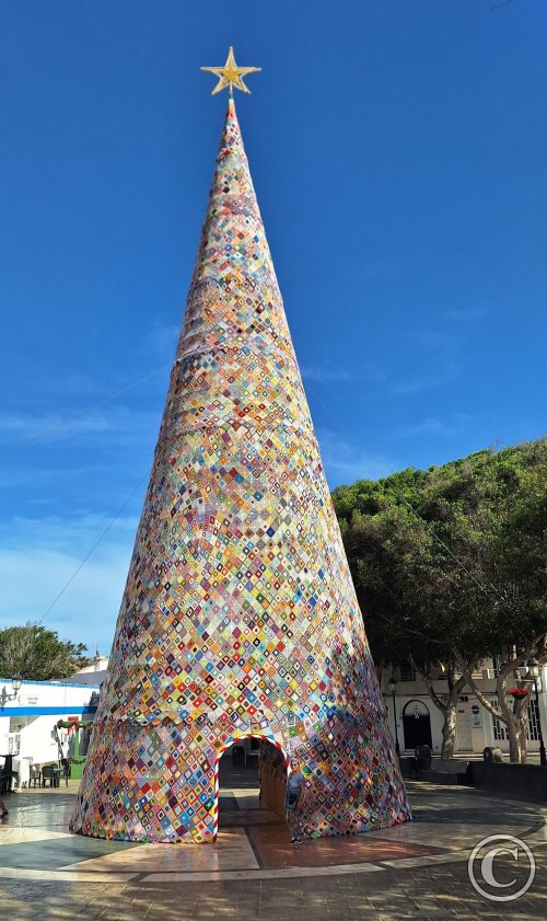Pajara der gehäkelte Weihnachtsbaum